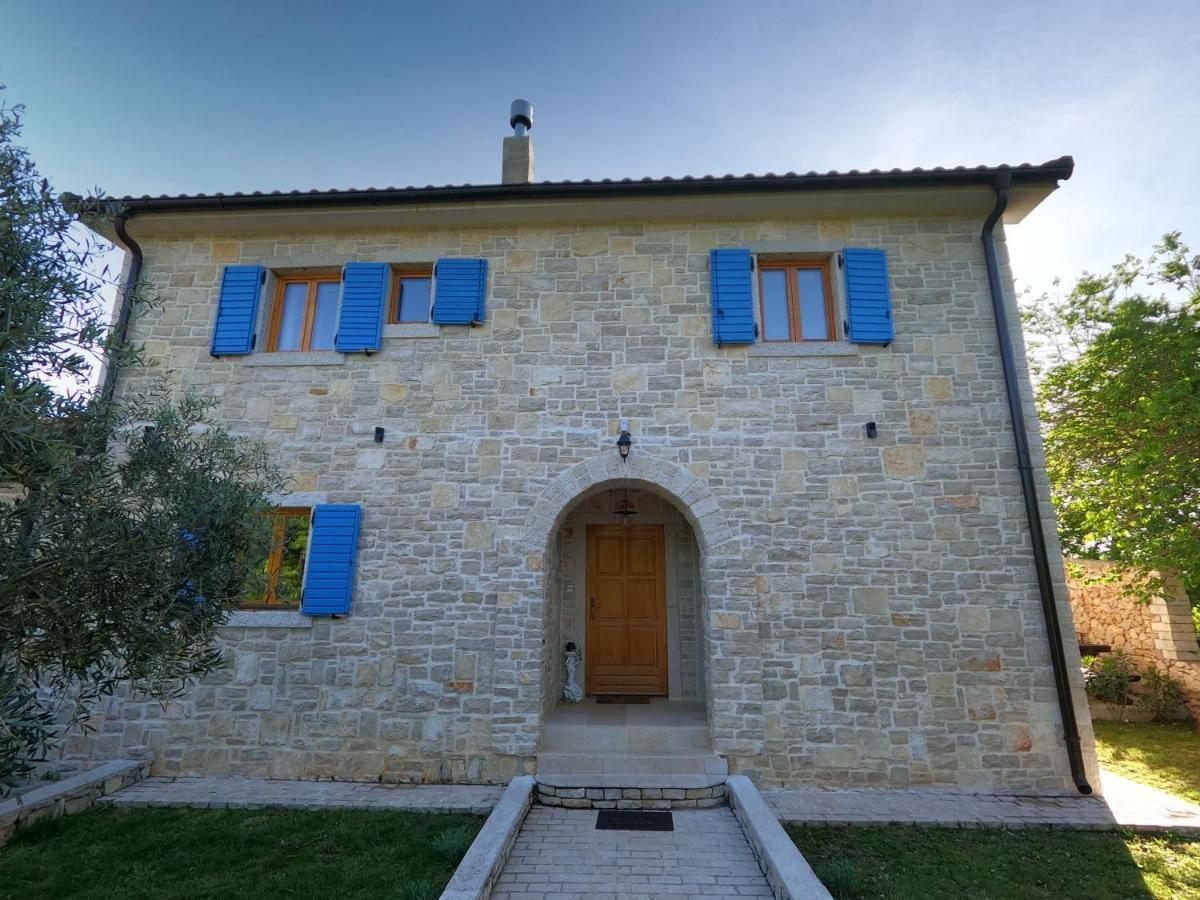 Вилла Stone House Iva Кральевица Экстерьер фото